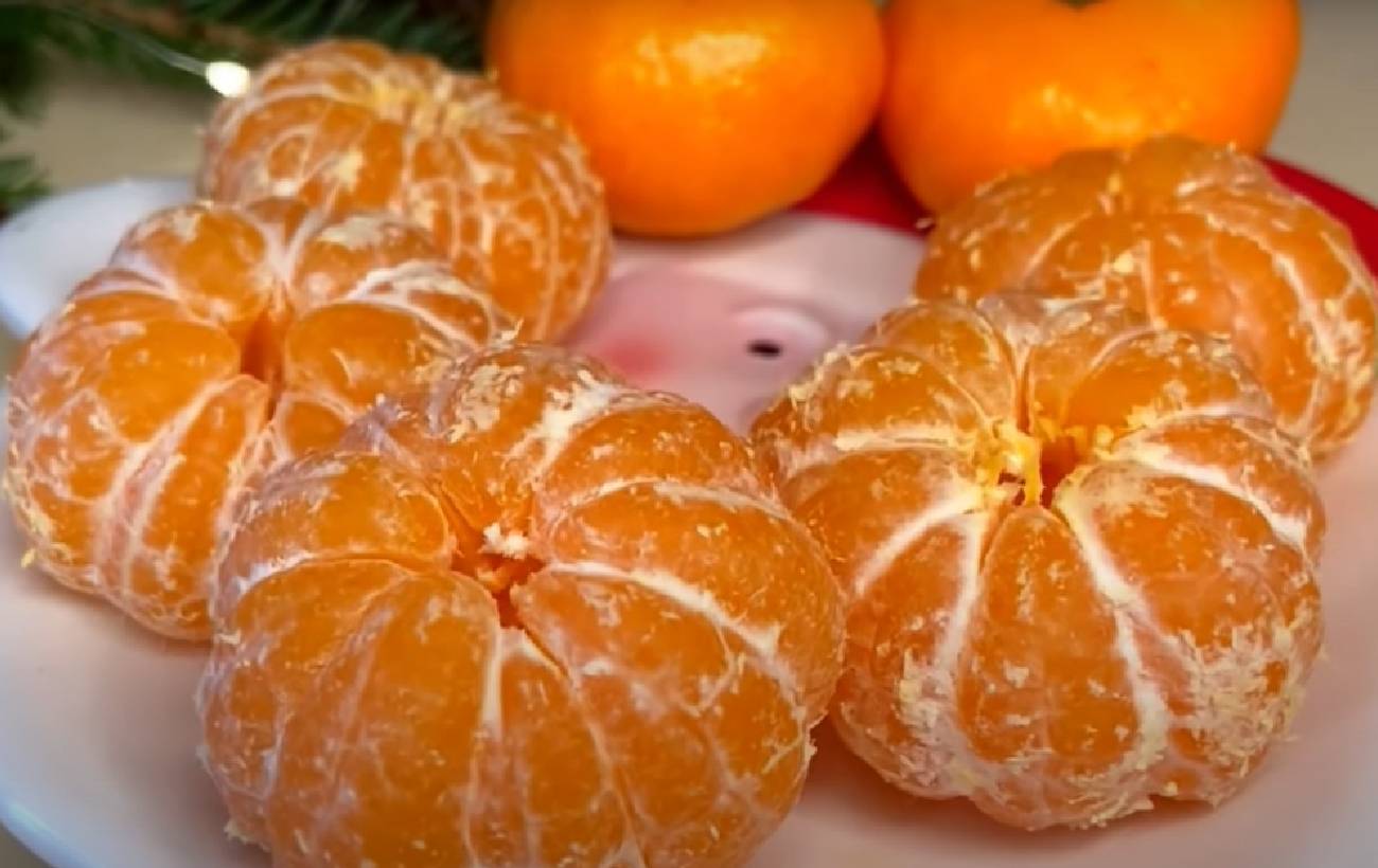 Новорічний десерт "Мандарини в снігу" без випічки: рецепт, який здивує усіх!